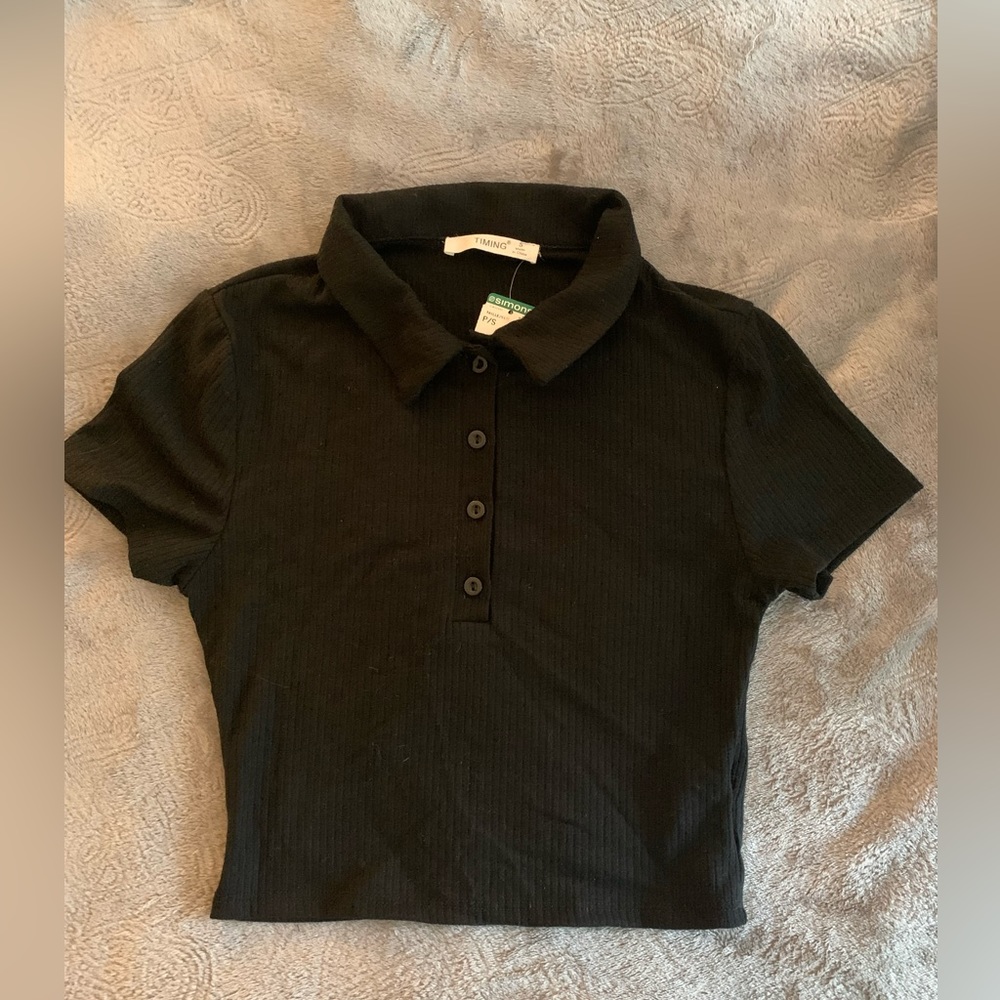 Simons black crop top